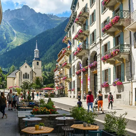 Cham Sud Chailloud102 Chamonix Centre Balcony Views Sleeps 3 - Happy Rentals Chamonix